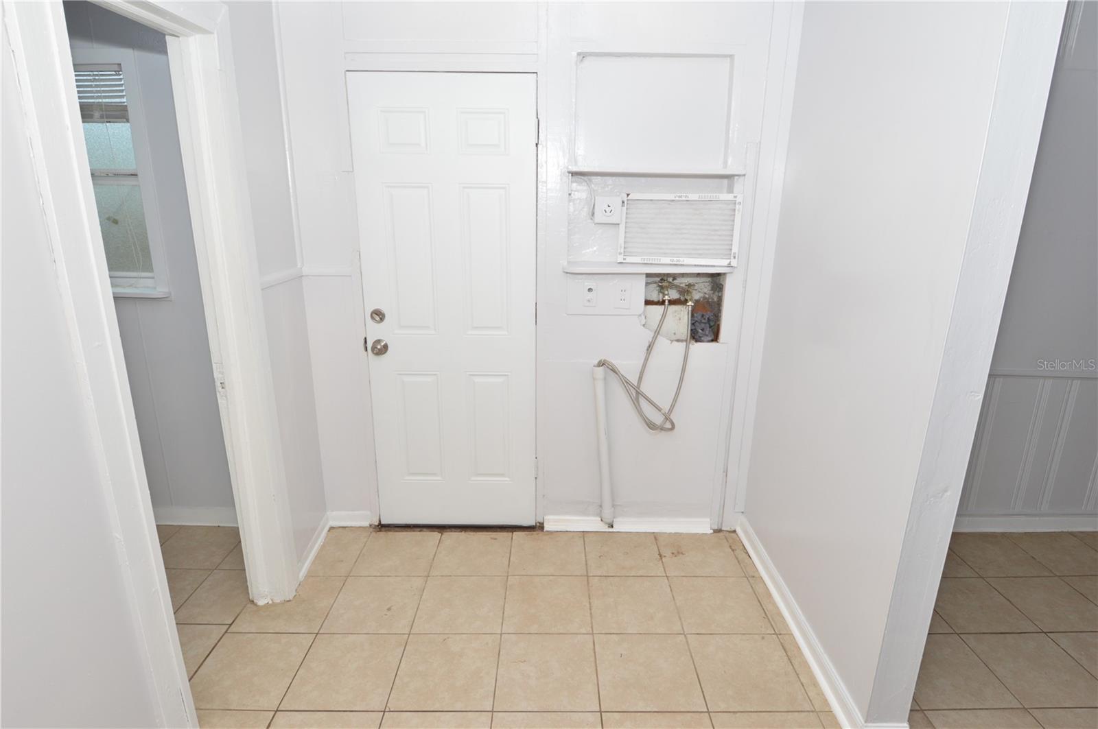 Image 47 of 65 For 6855 Dartmouth Avenue N