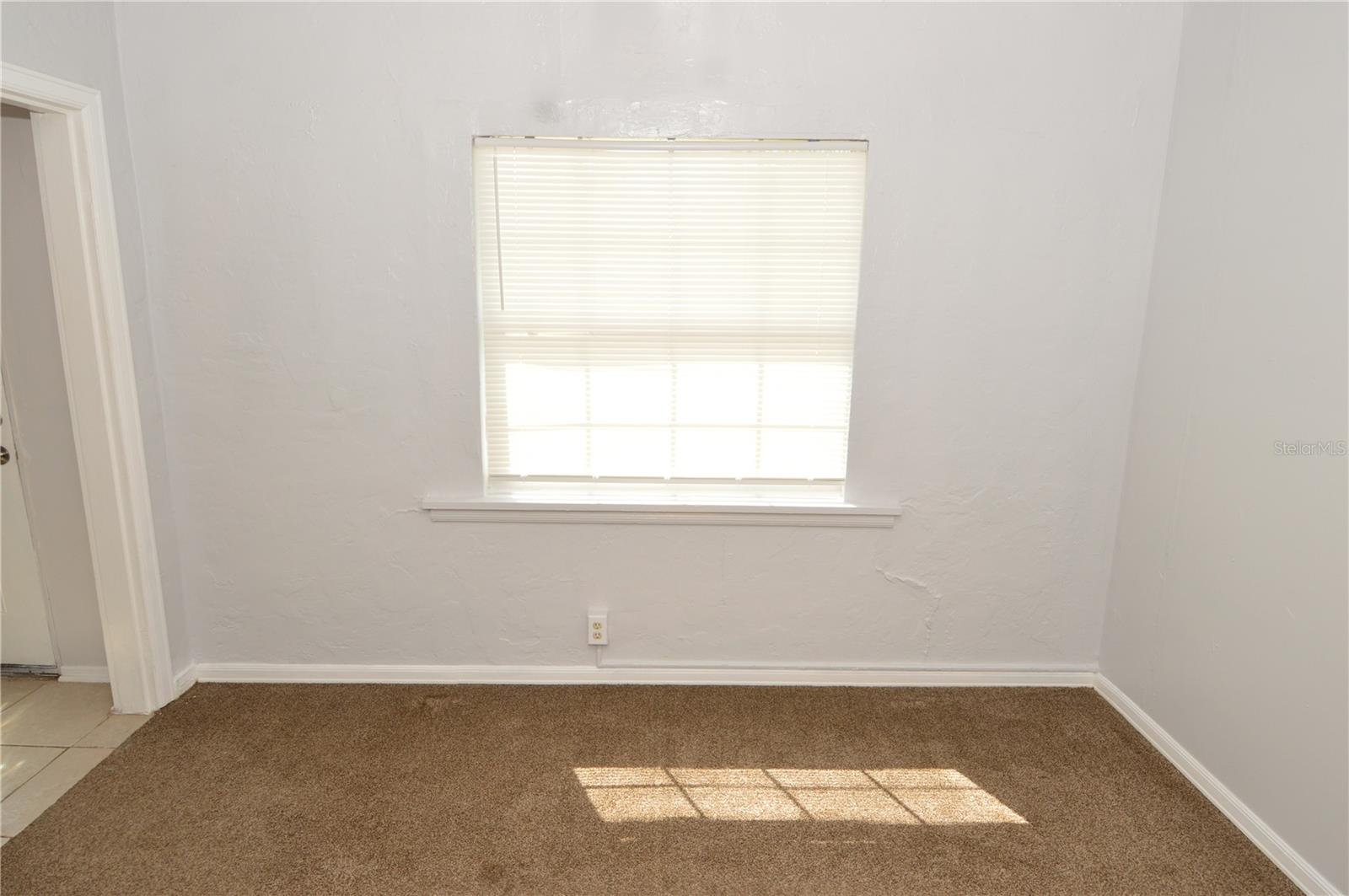 Image 8 of 65 For 6855 Dartmouth Avenue N