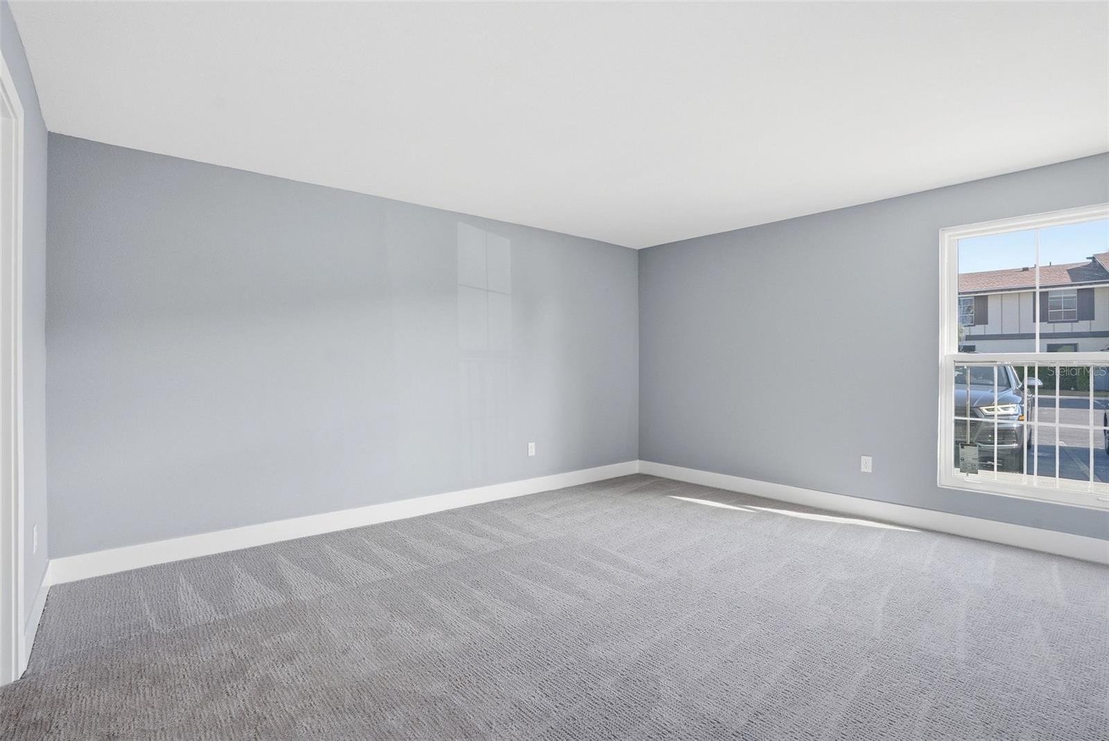 Image 12 of 24 For 507 Plaza Seville Court 13