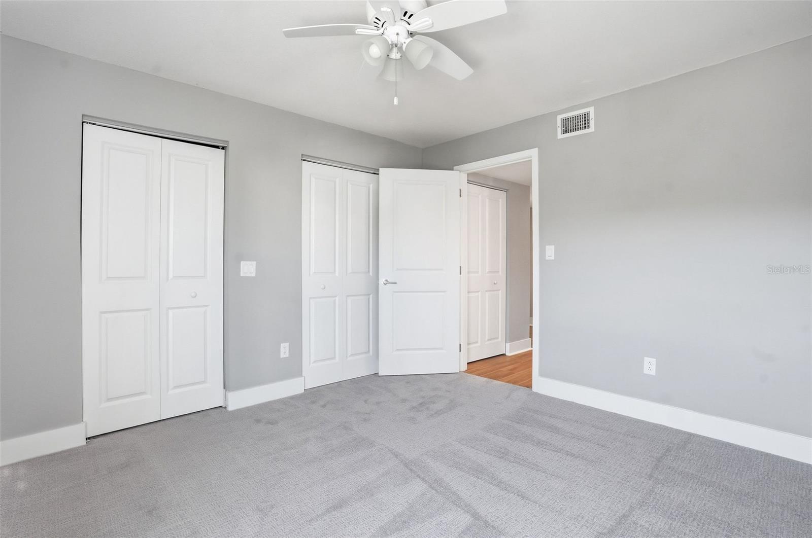 Image 15 of 24 For 507 Plaza Seville Court 13