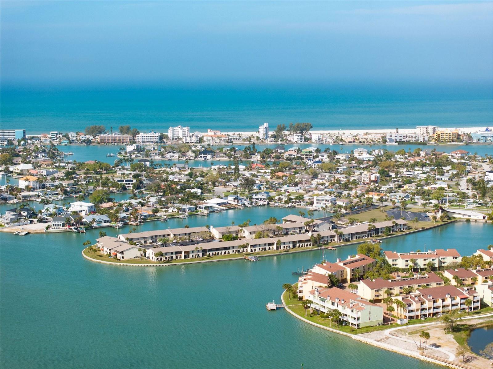 Image 23 of 24 For 507 Plaza Seville Court 13