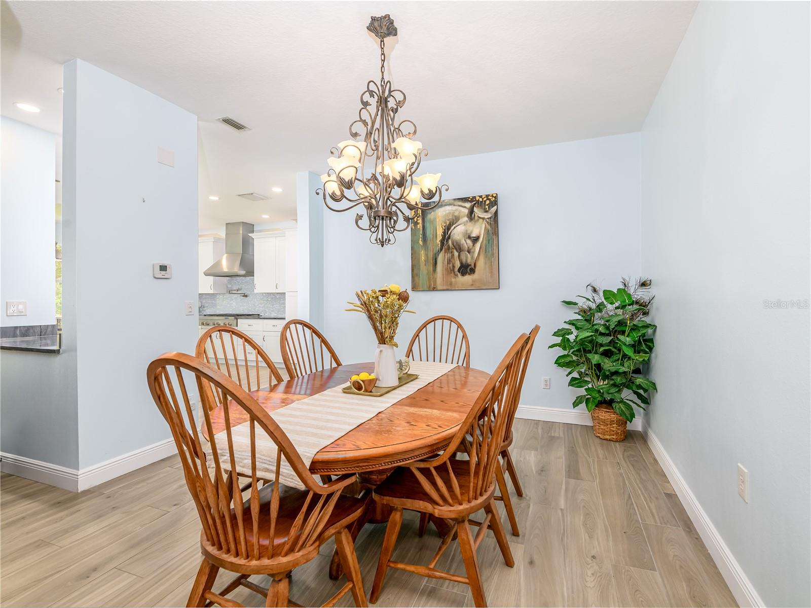 Image 16 of 76 For 10515 Canary Isle Drive