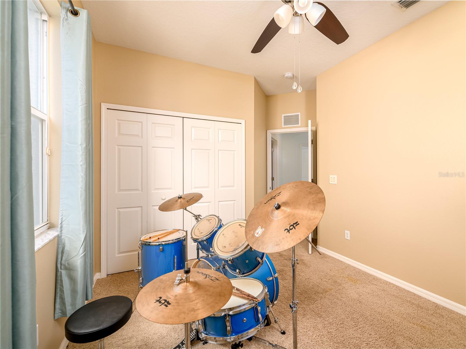 Image 34 of 76 For 10515 Canary Isle Drive