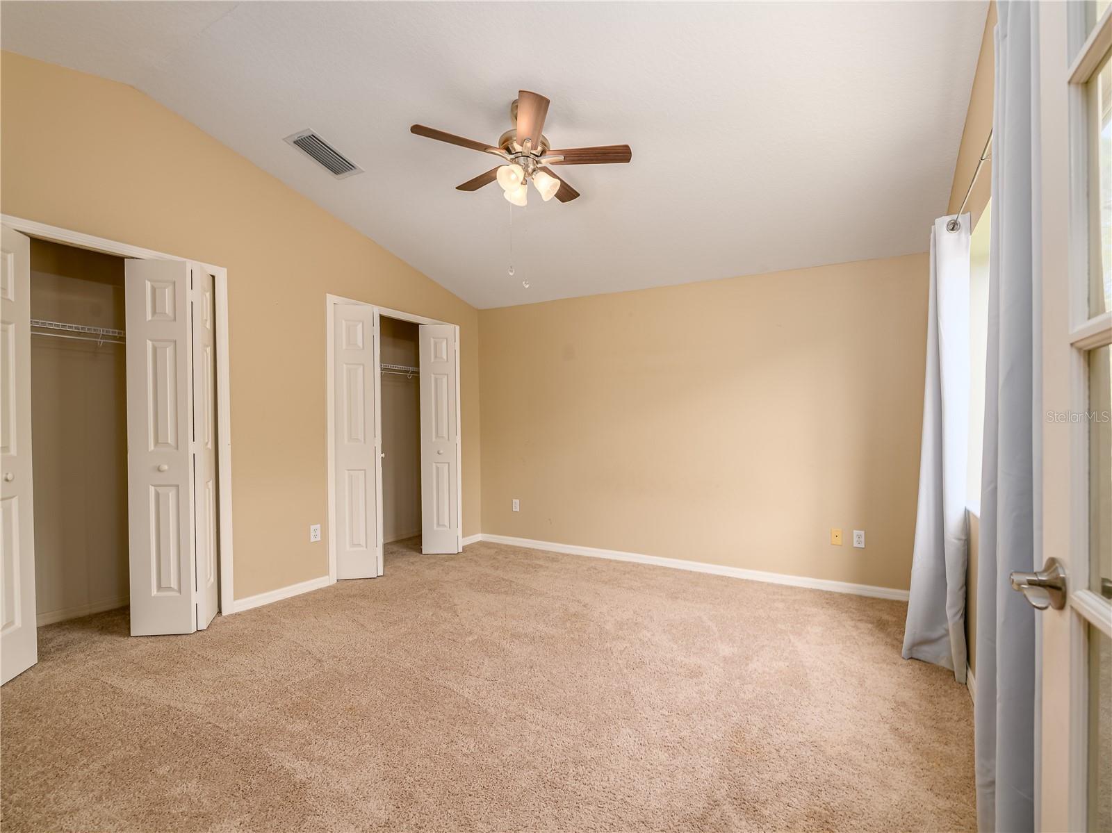 Image 42 of 76 For 10515 Canary Isle Drive