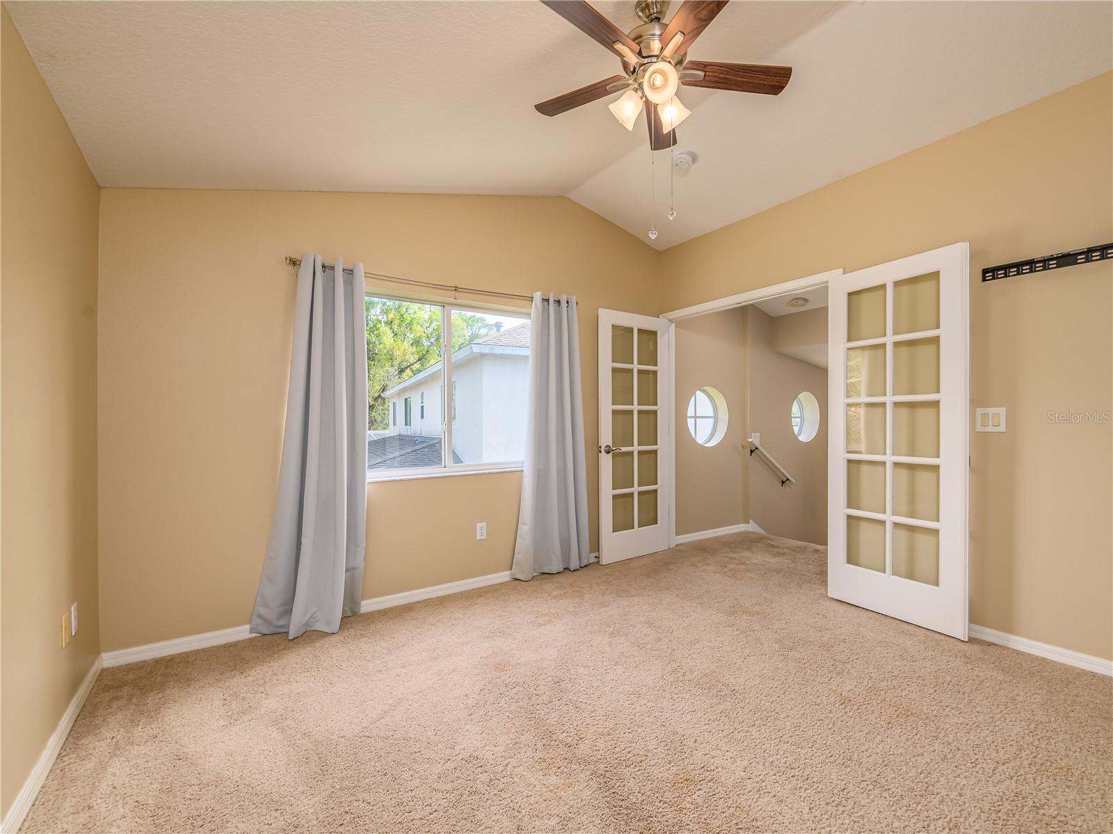 Image 43 of 76 For 10515 Canary Isle Drive