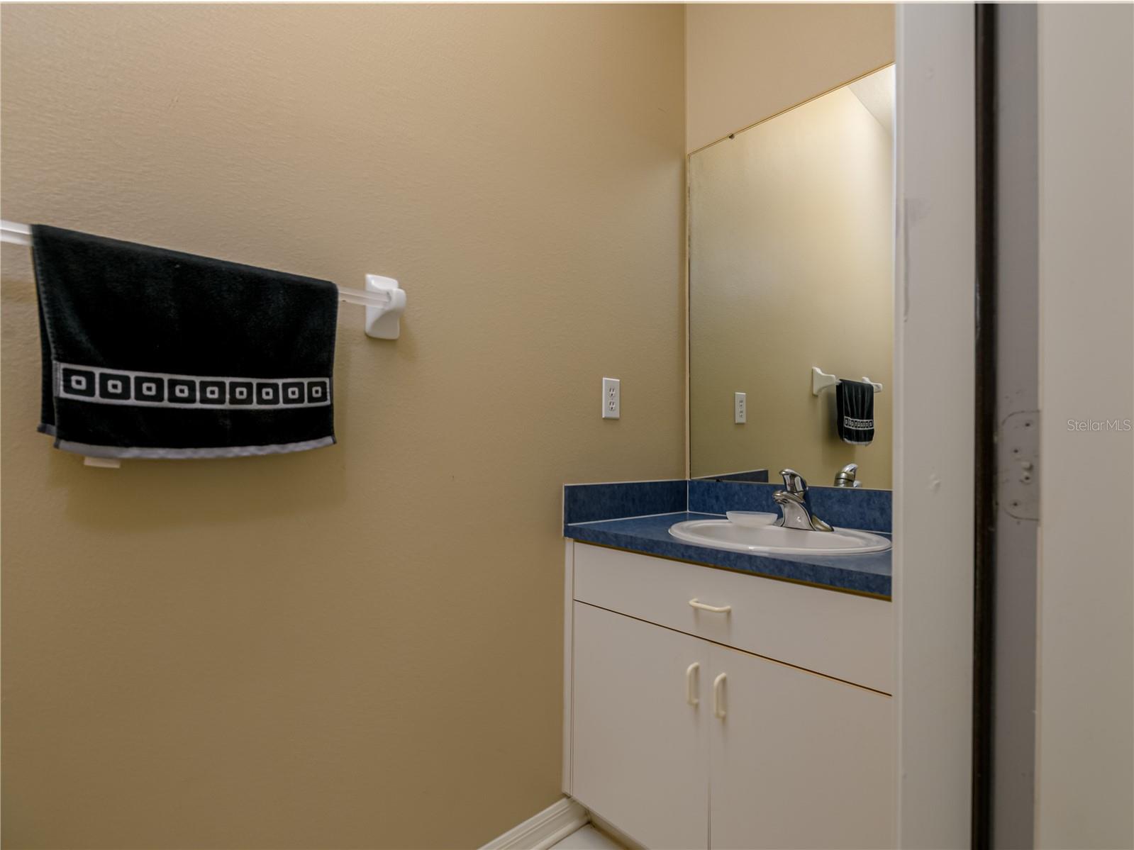 Image 45 of 76 For 10515 Canary Isle Drive