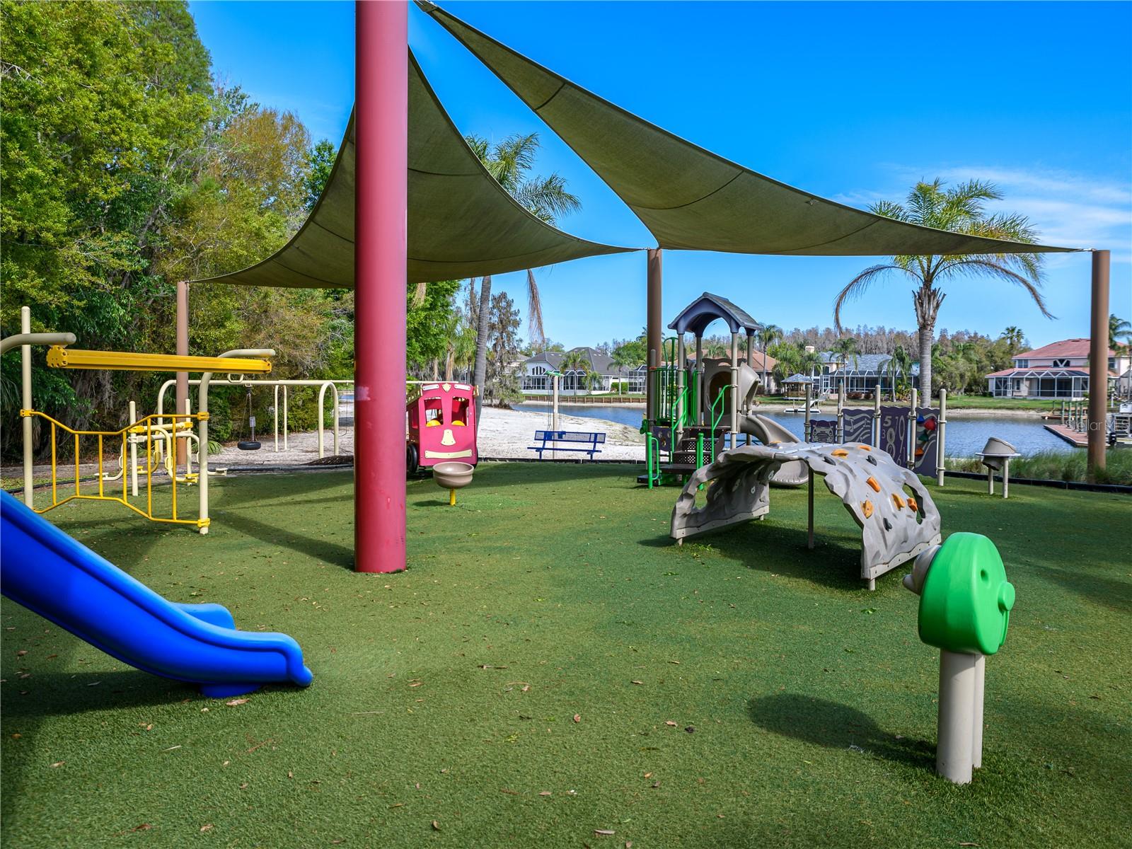 Image 50 of 76 For 10515 Canary Isle Drive