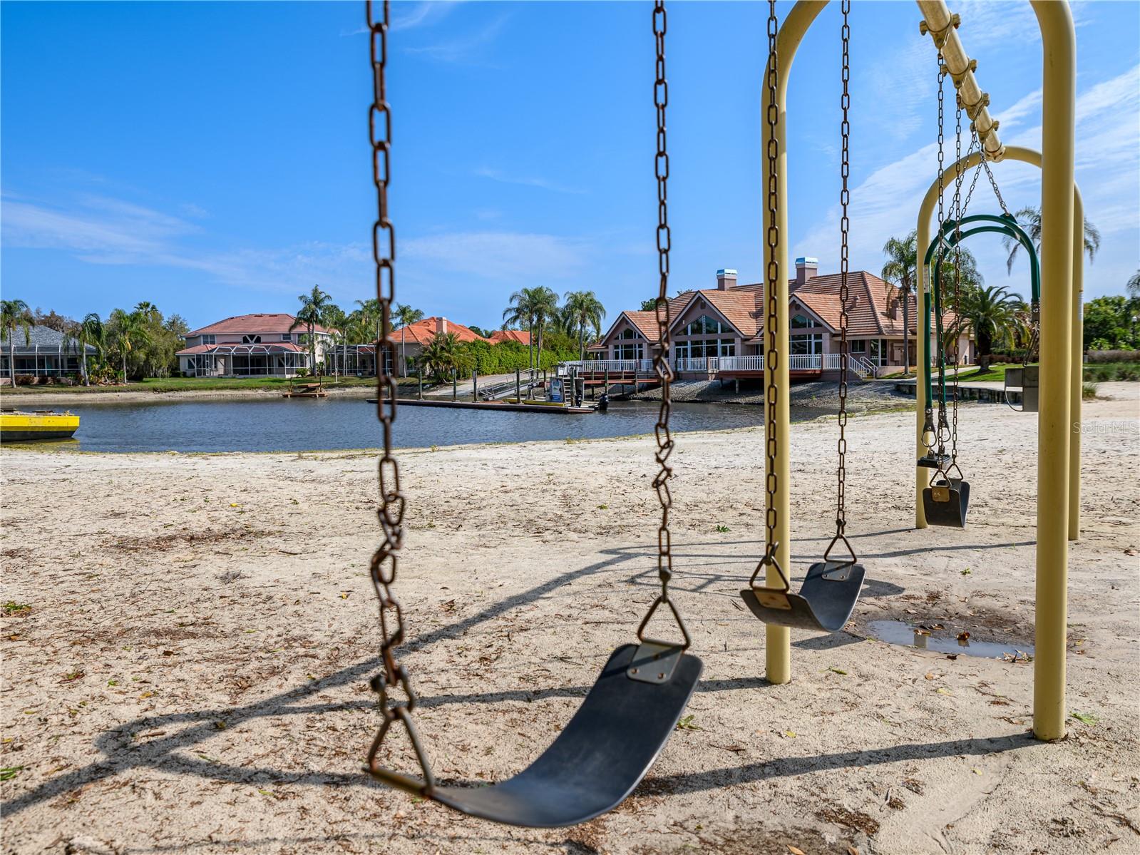 Image 51 of 76 For 10515 Canary Isle Drive