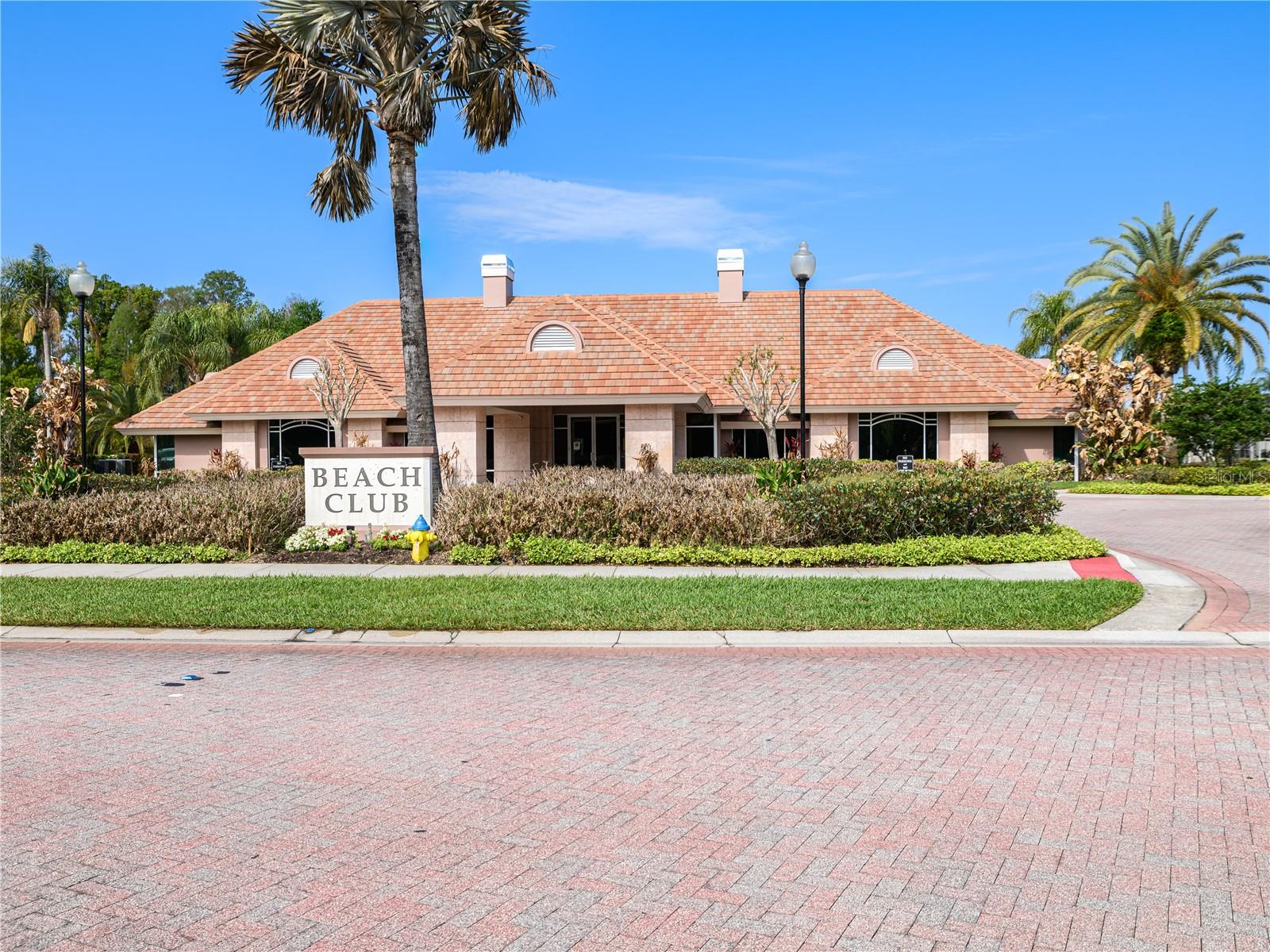 Image 53 of 76 For 10515 Canary Isle Drive