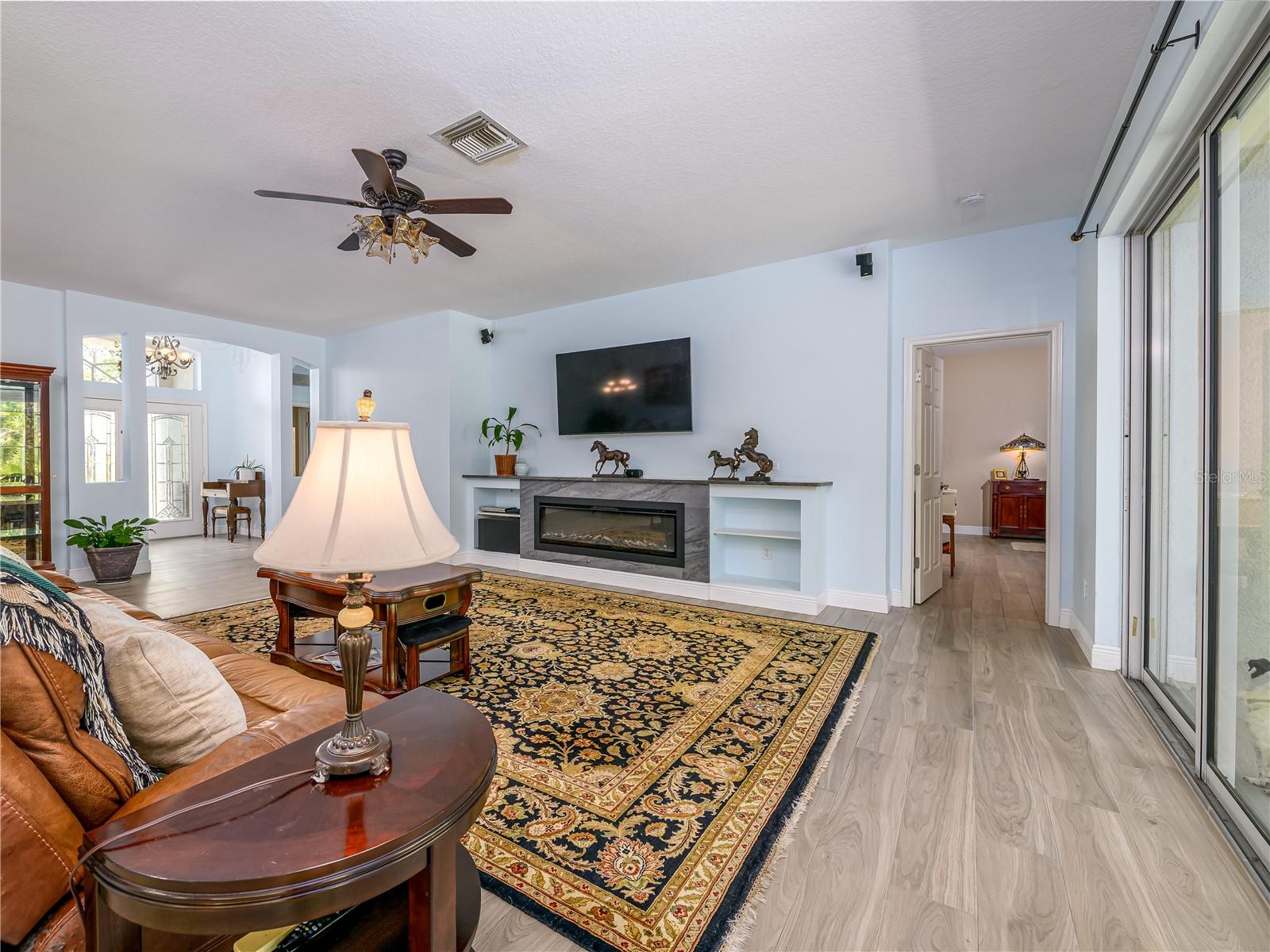 Image 6 of 76 For 10515 Canary Isle Drive