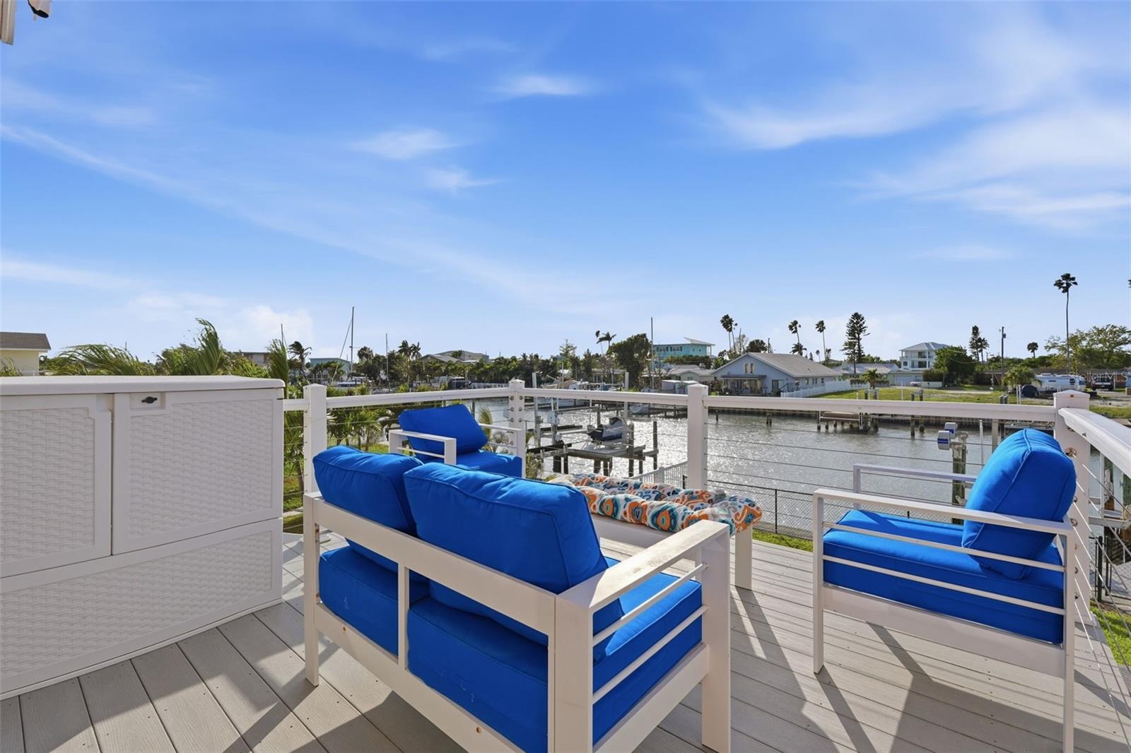 Image 31 of 48 For 532 Crystal Drive