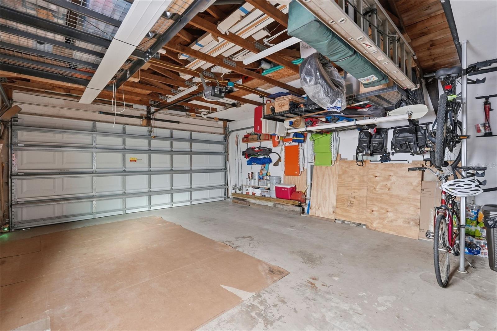 Image 33 of 48 For 532 Crystal Drive