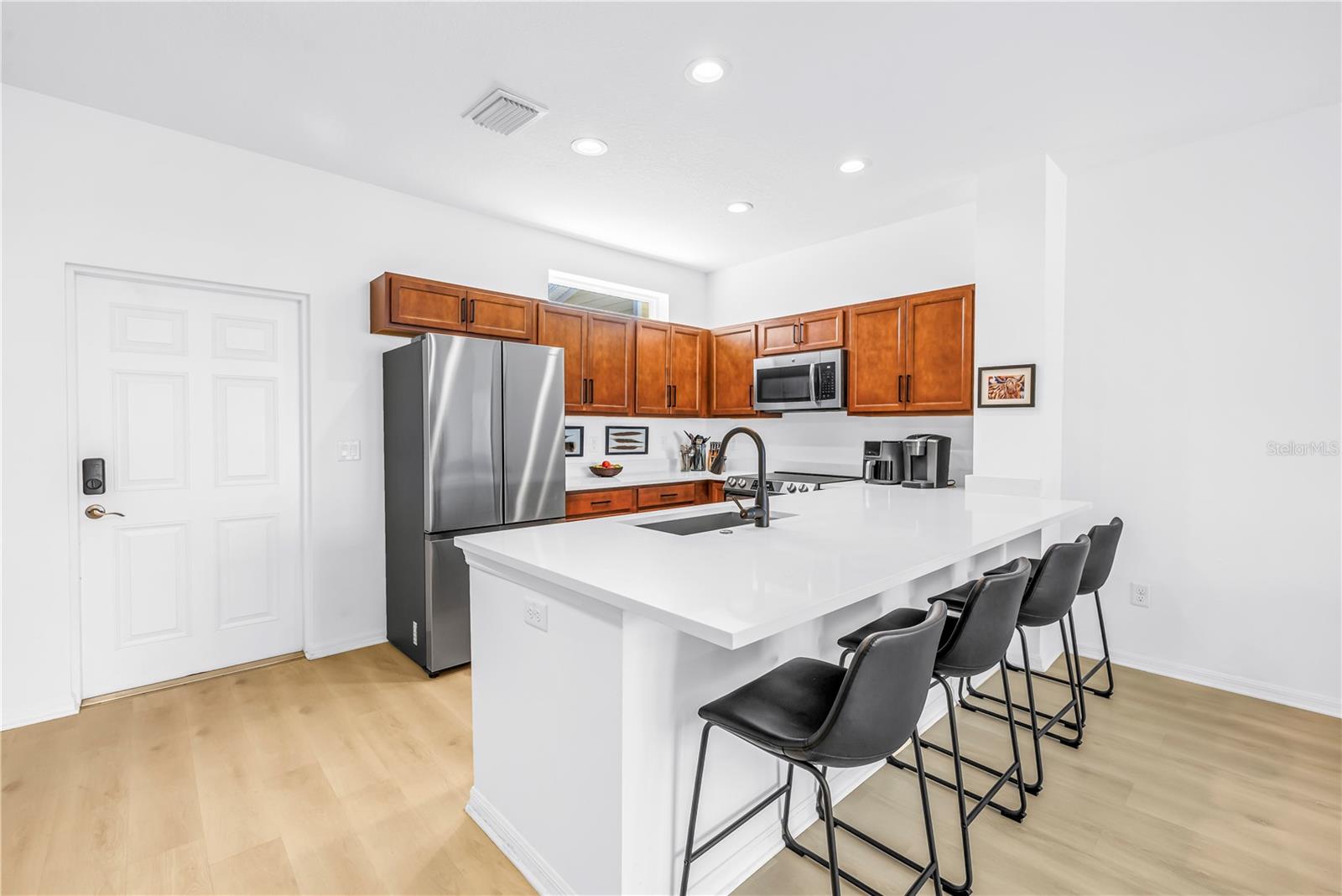 Image 11 of 33 For 429 Lorraine Leland Street