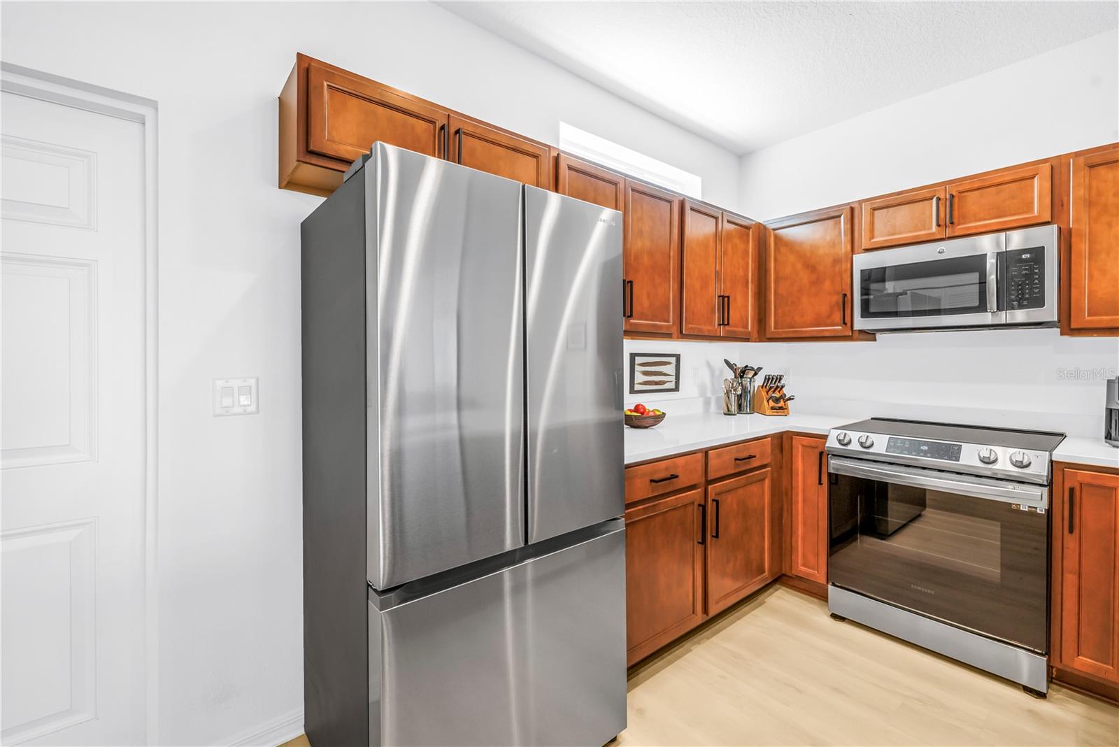 Image 14 of 33 For 429 Lorraine Leland Street