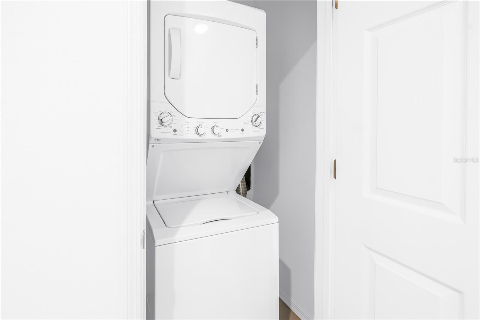 Image 18 of 33 For 429 Lorraine Leland Street