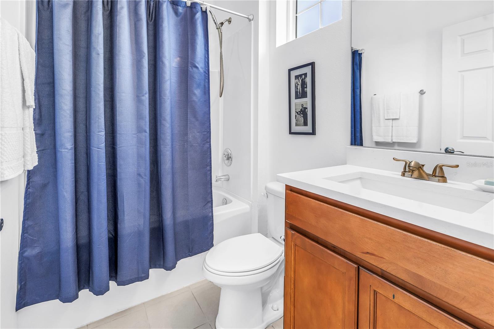 Image 26 of 33 For 429 Lorraine Leland Street