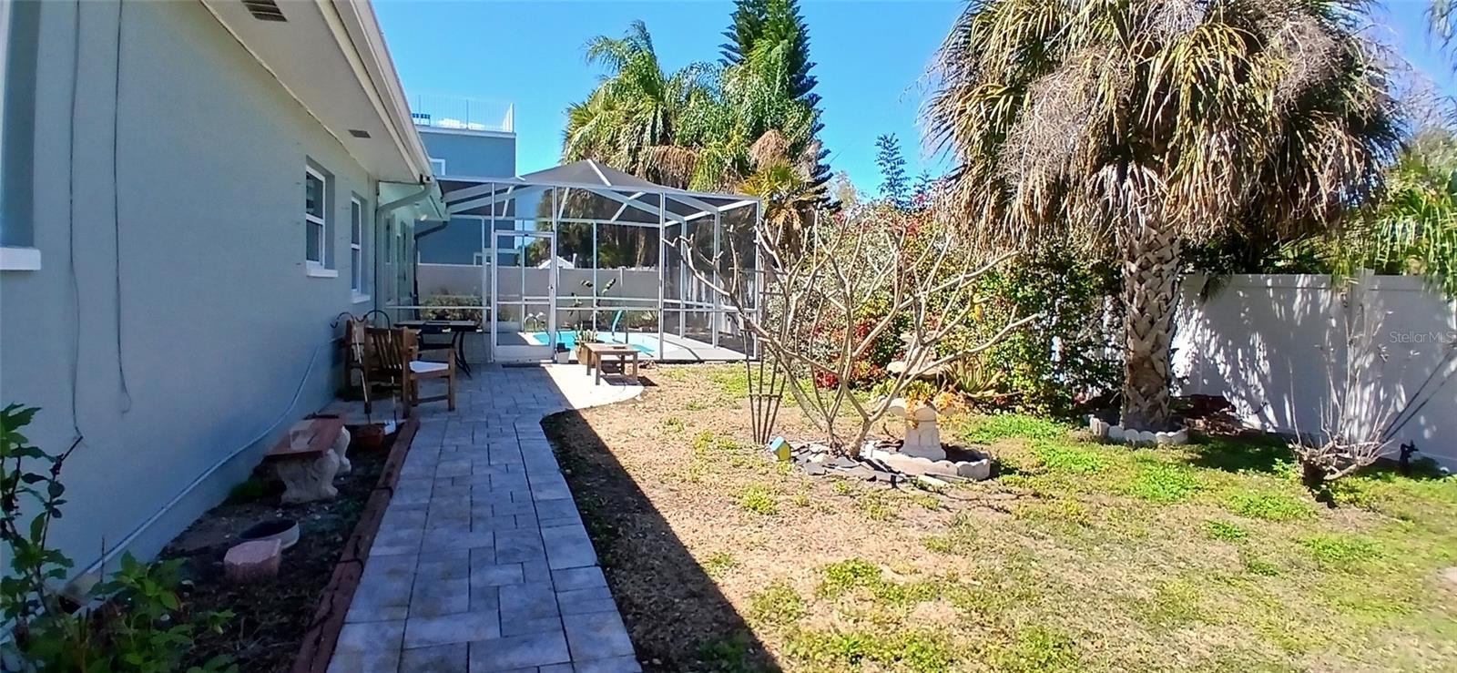 Image 29 of 39 For 4397 Harbor Hills Drive