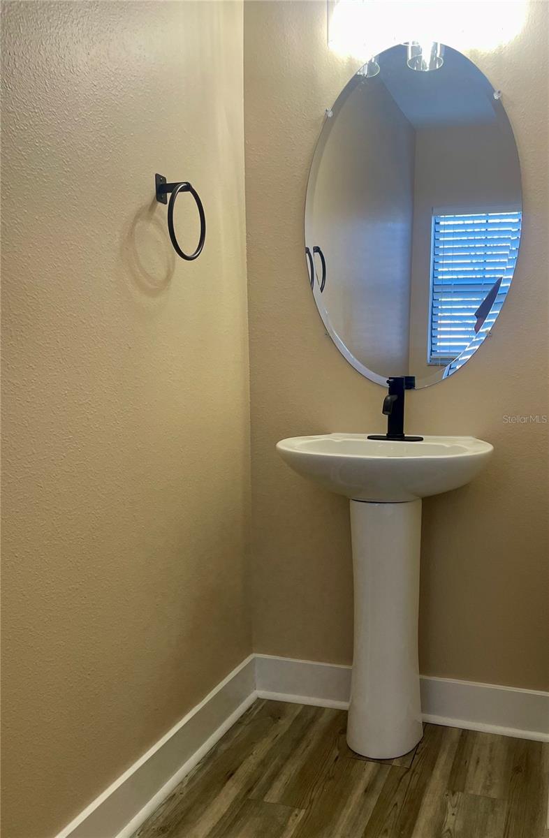 Image 5 of 17 For 2634 Edgewater Falls Drive