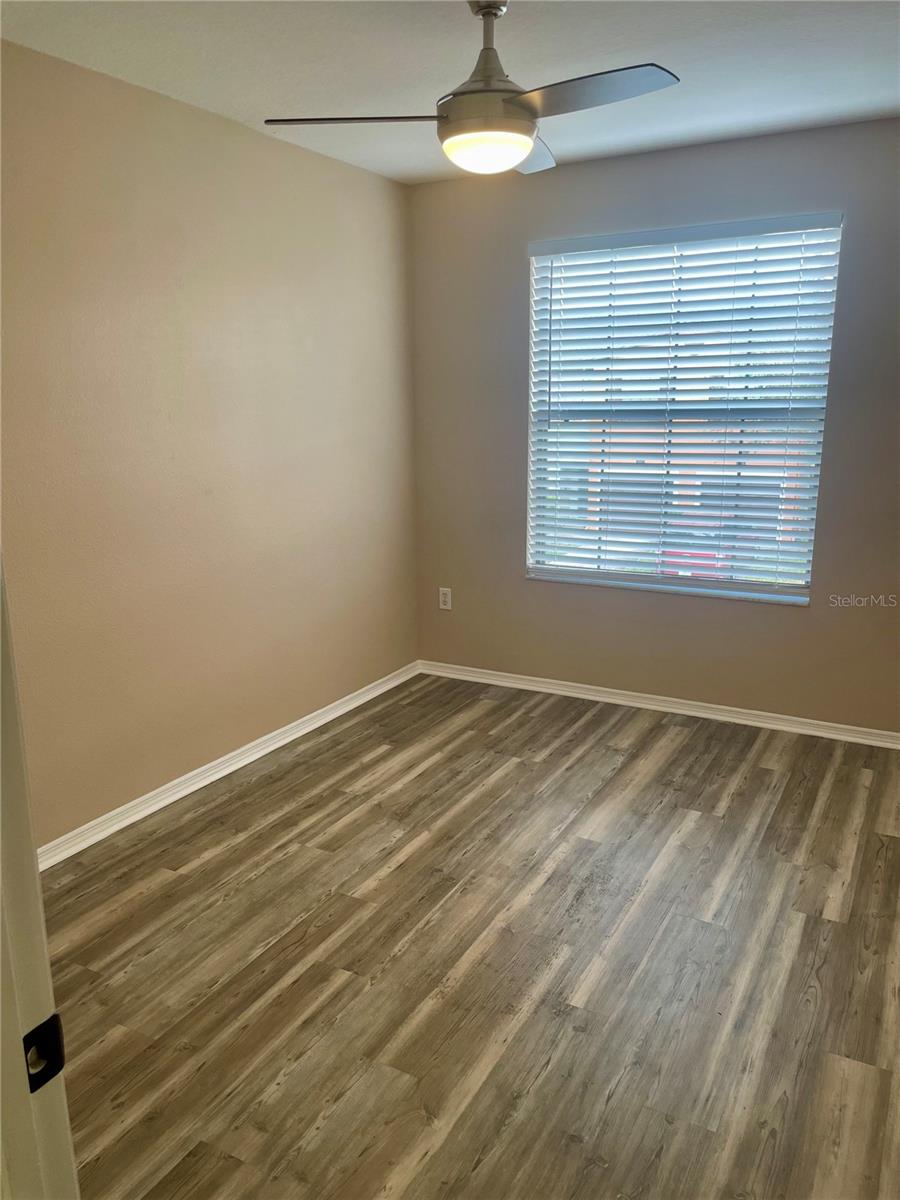 Image 9 of 17 For 2634 Edgewater Falls Drive