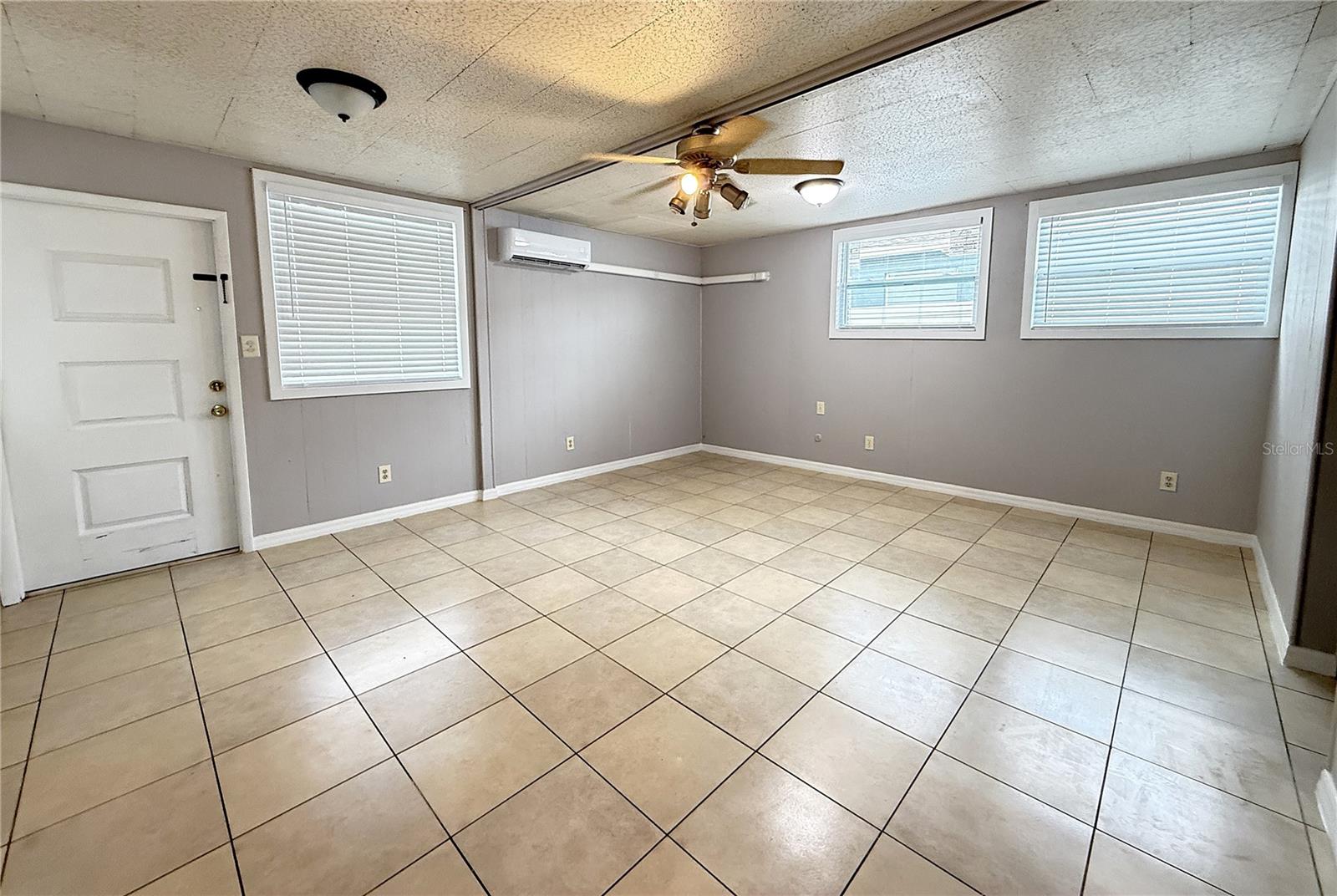 Image 4 of 10 For 3022 Walnut Street