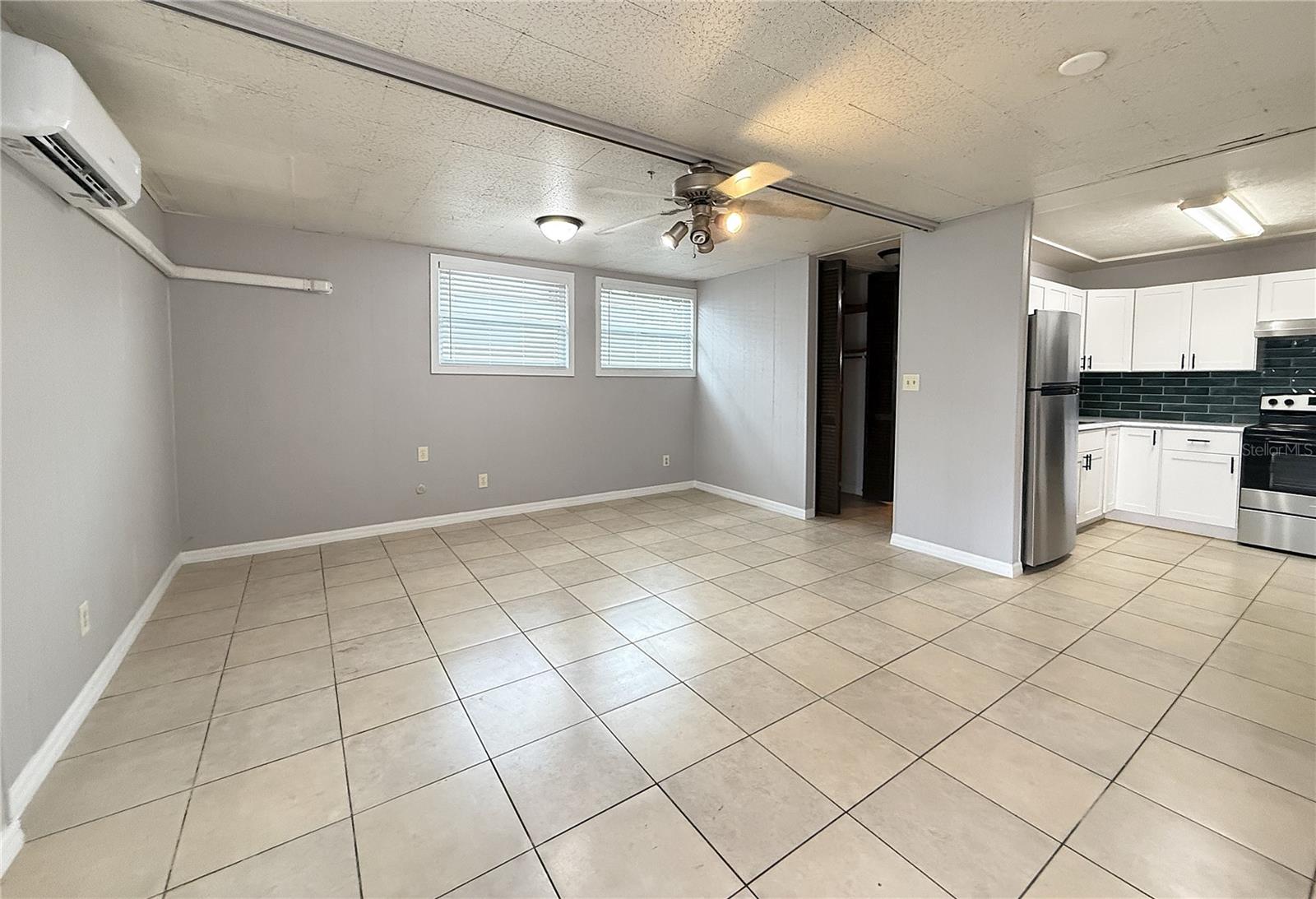 Image 5 of 10 For 3022 Walnut Street