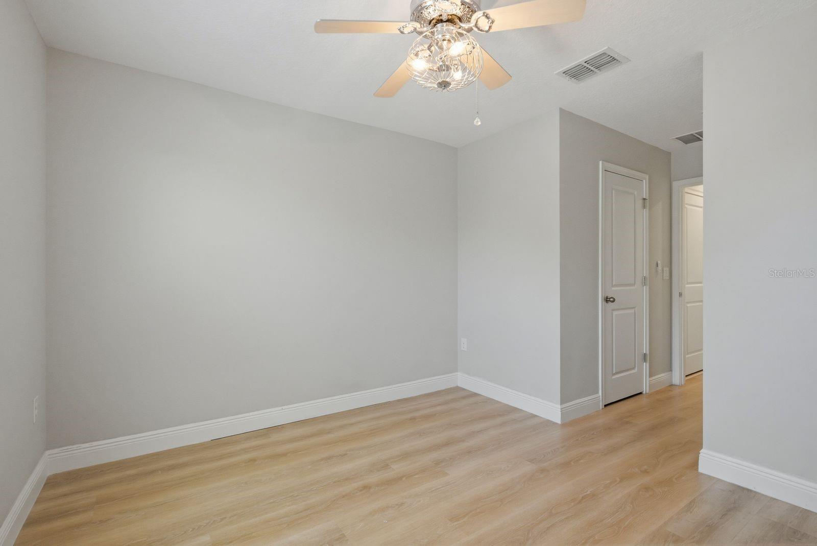 Image 28 of 55 For 1008 Mango Court