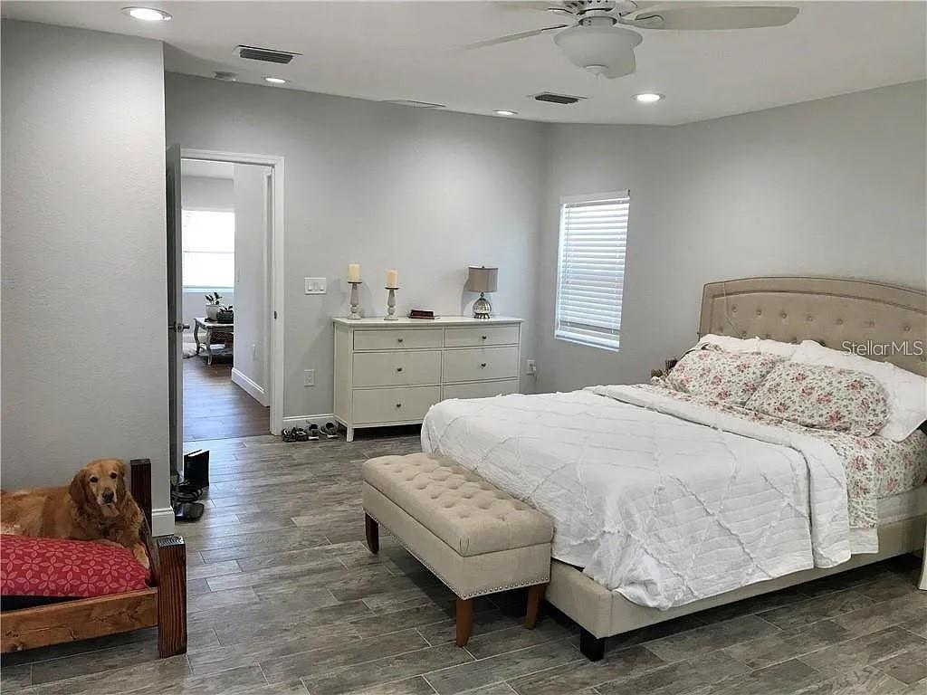 Image 12 of 22 For 605 45th Avenue N