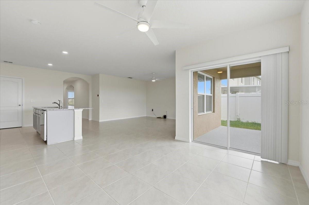 Image 10 of 49 For 2829 Grandbury Grove Road