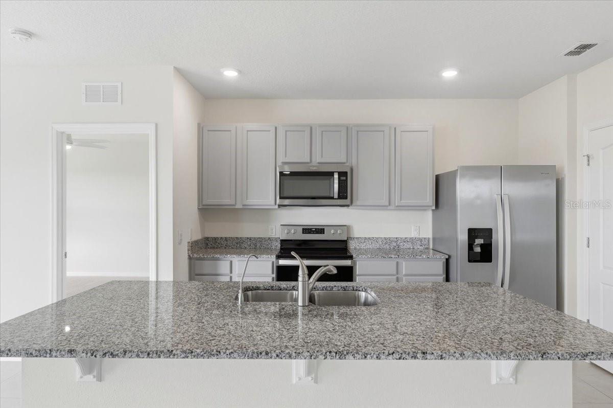 Image 13 of 49 For 2829 Grandbury Grove Road