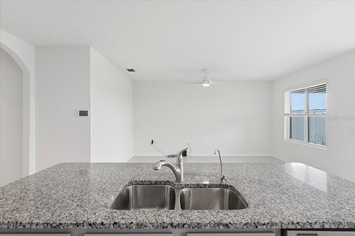 Image 14 of 49 For 2829 Grandbury Grove Road