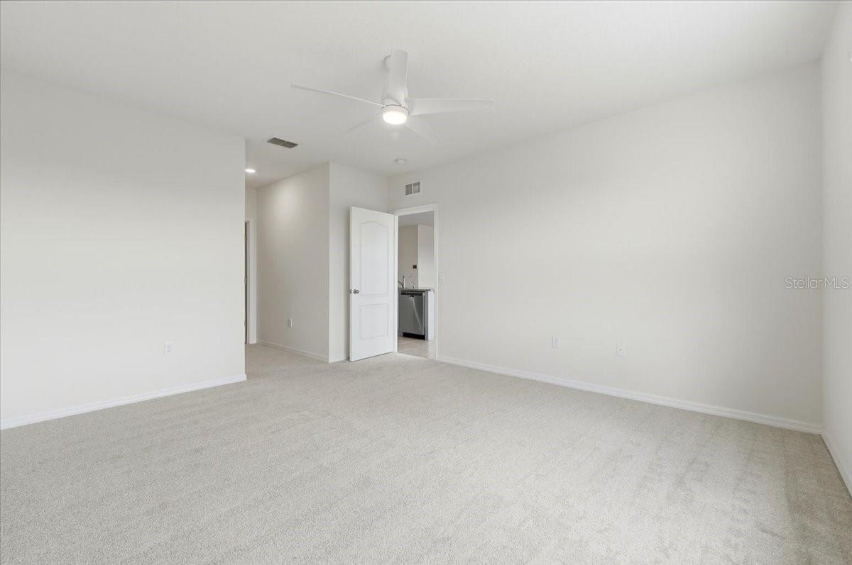 Image 20 of 49 For 2829 Grandbury Grove Road