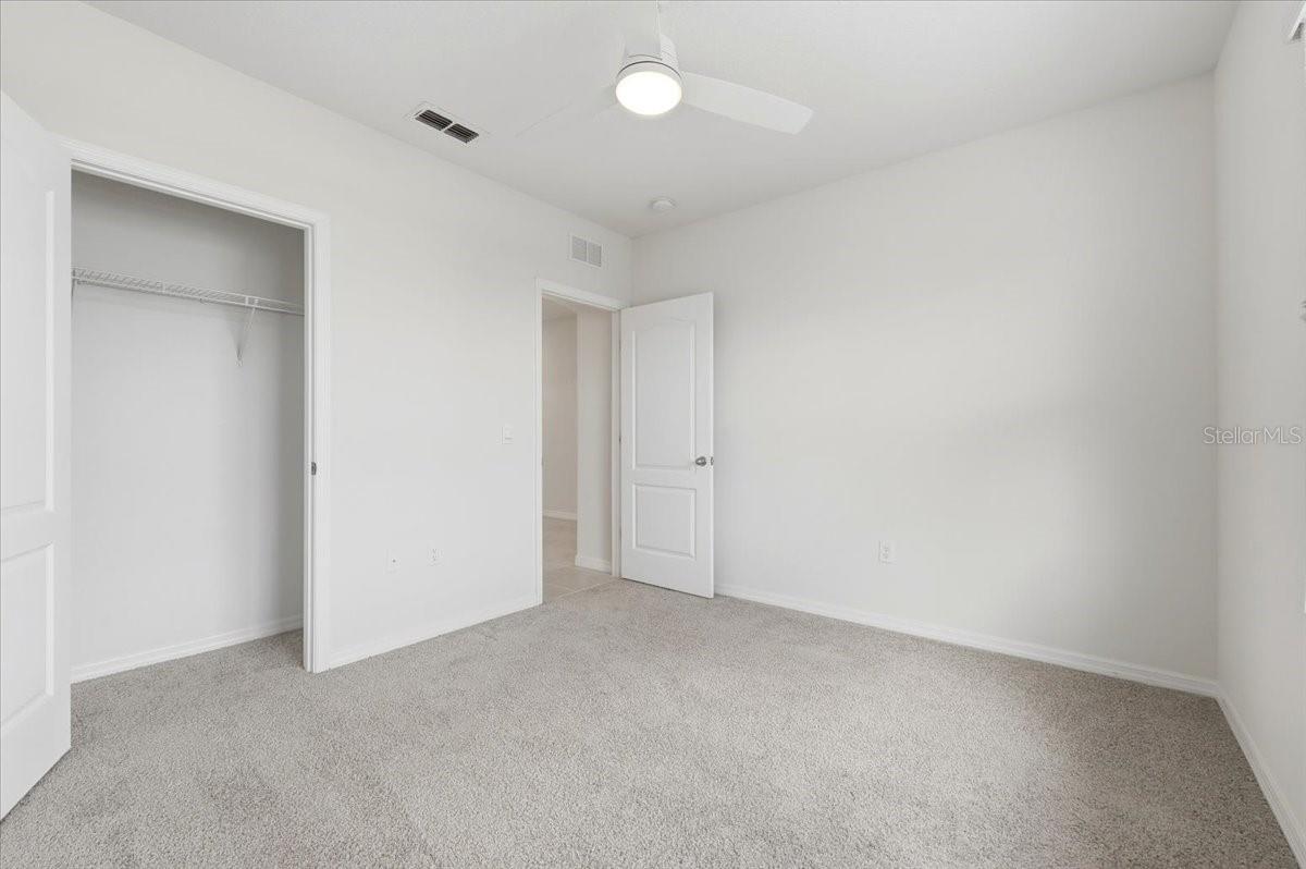 Image 29 of 49 For 2829 Grandbury Grove Road