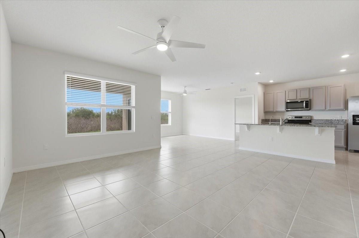 Image 4 of 49 For 2829 Grandbury Grove Road