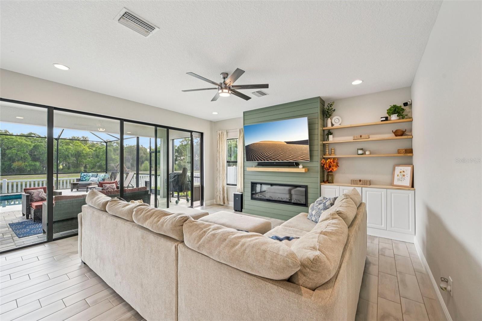 Image 18 of 51 For 12912 Bent Twig Drive