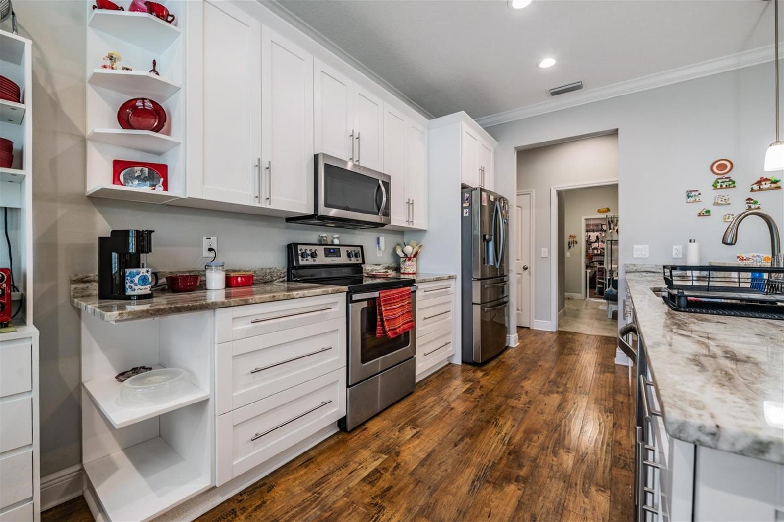 Image 14 of 33 For 3008 Leroy Street