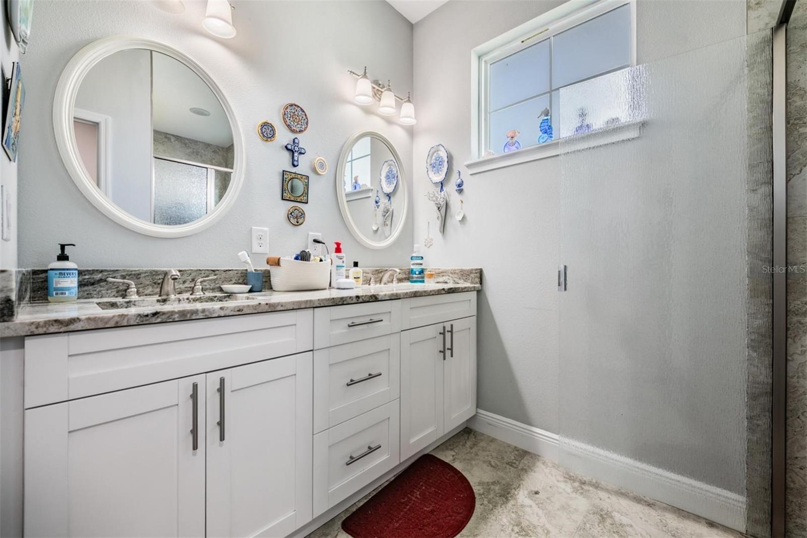 Image 21 of 33 For 3008 Leroy Street