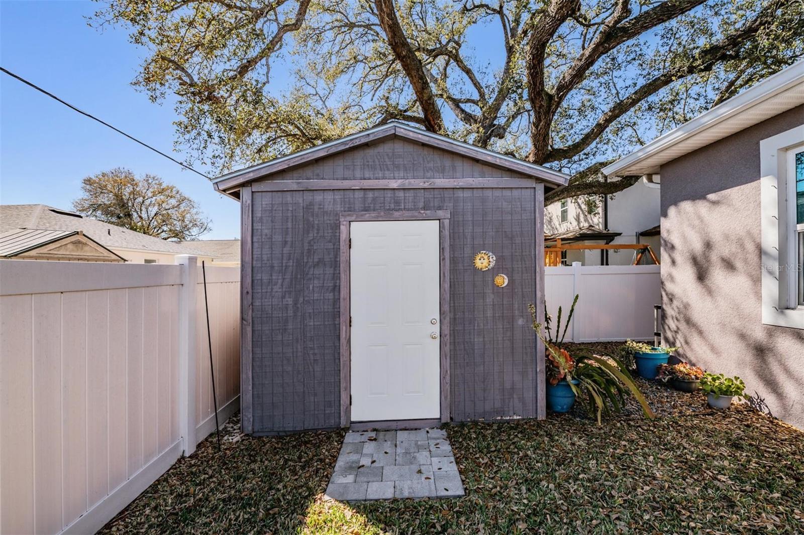 Image 32 of 33 For 3008 Leroy Street