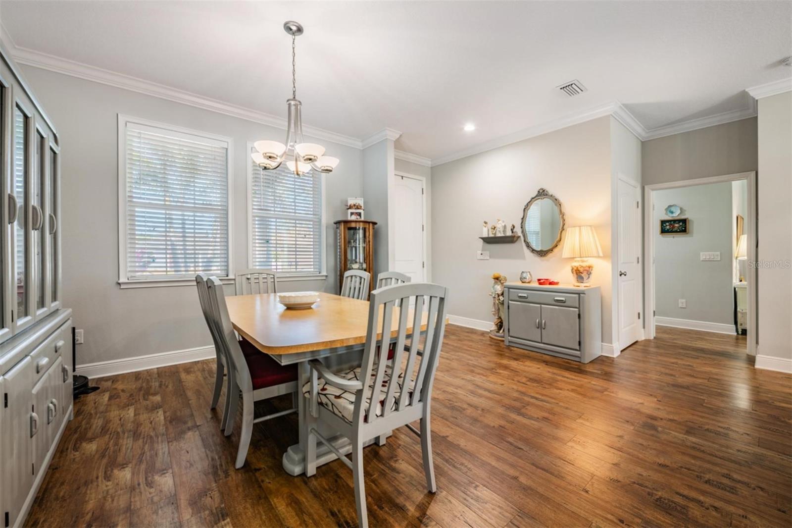 Image 6 of 33 For 3008 Leroy Street