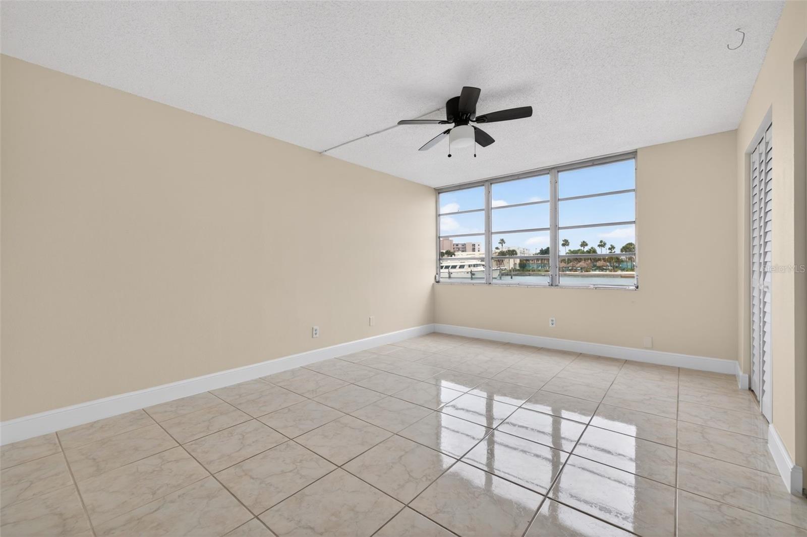 Image 22 of 48 For 7540 Bay Island Drive S 160