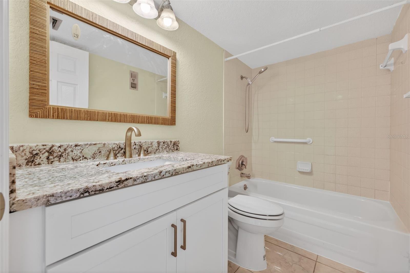 Image 23 of 48 For 7540 Bay Island Drive S 160