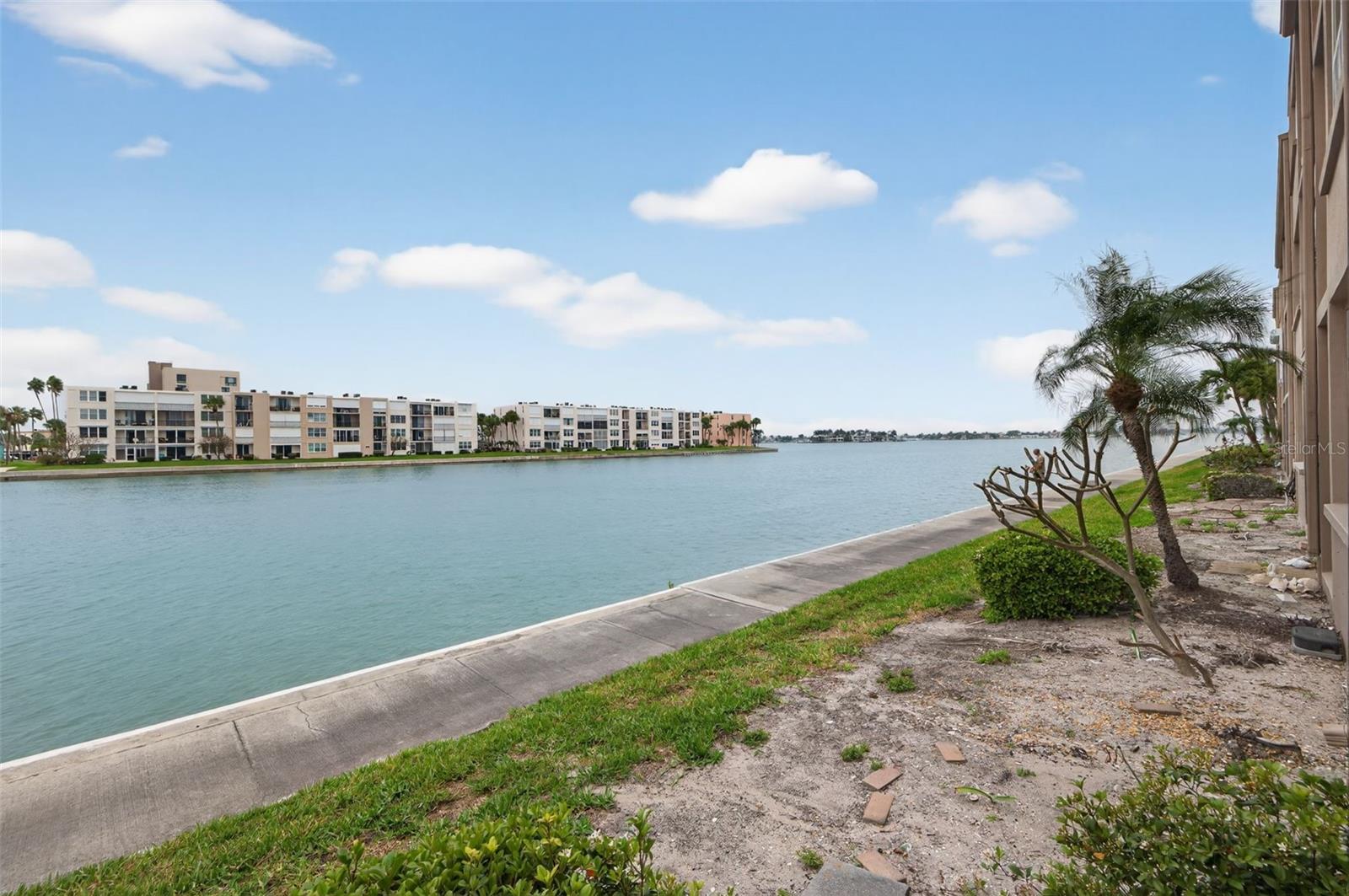 Image 27 of 48 For 7540 Bay Island Drive S 160