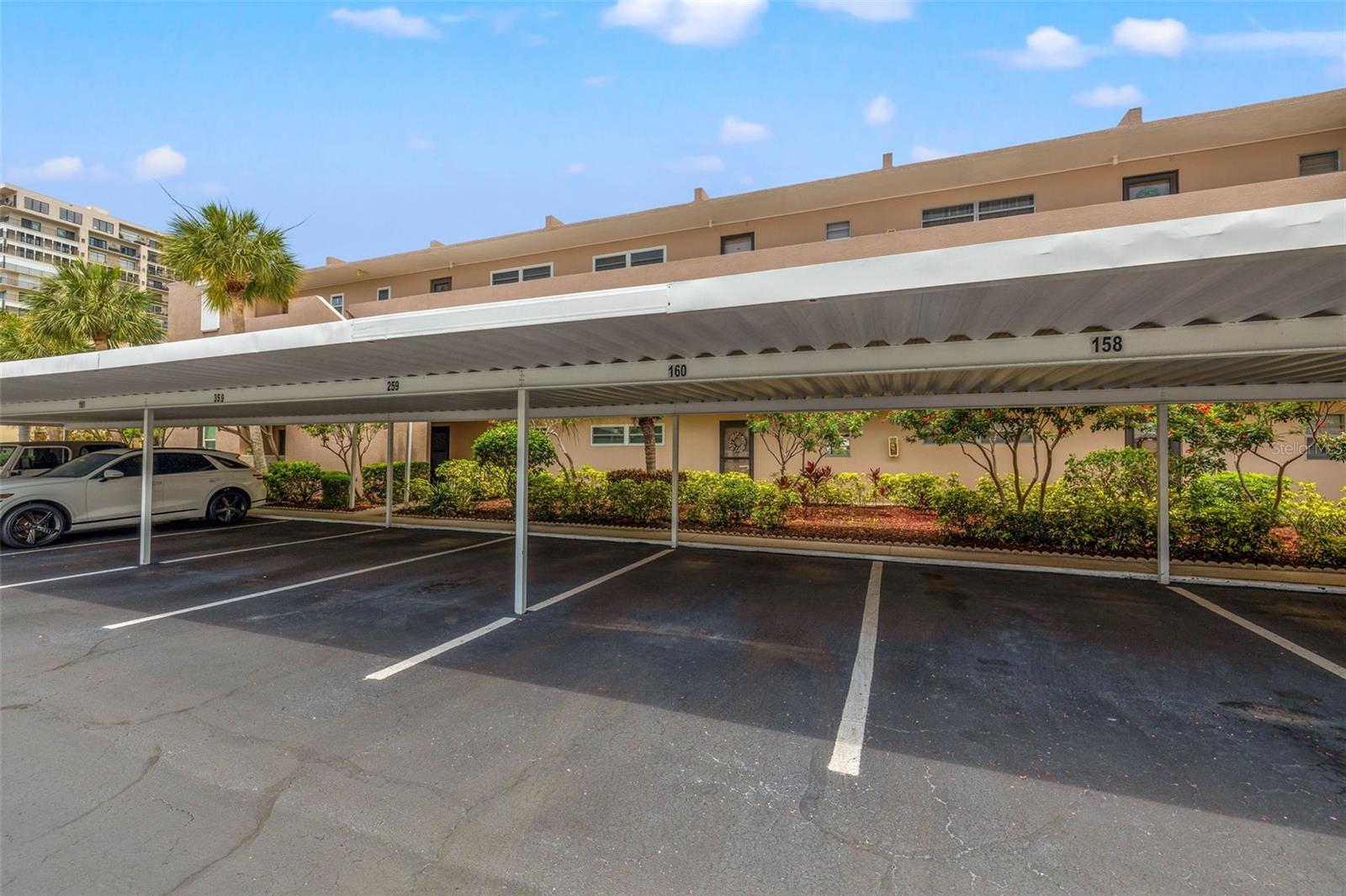 Image 31 of 48 For 7540 Bay Island Drive S 160