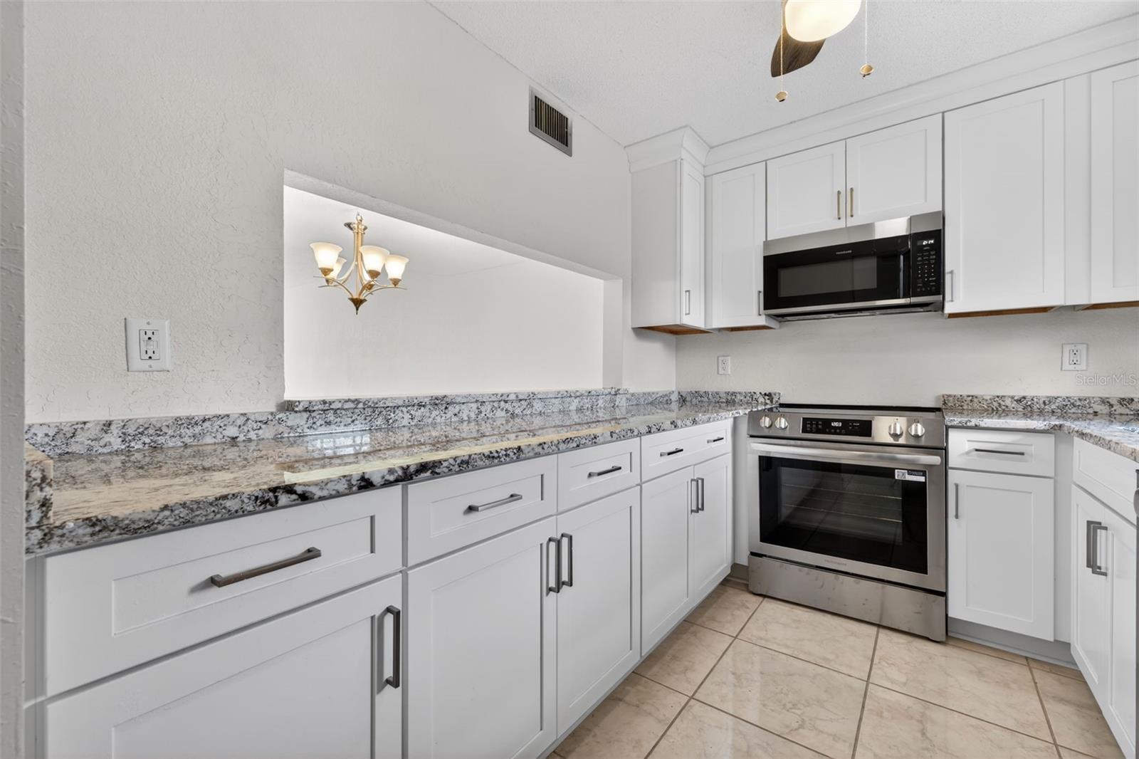 Image 7 of 48 For 7540 Bay Island Drive S 160