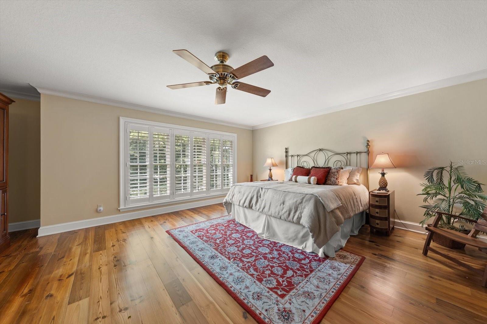 Image 33 of 75 For 1205 Palm View Avenue