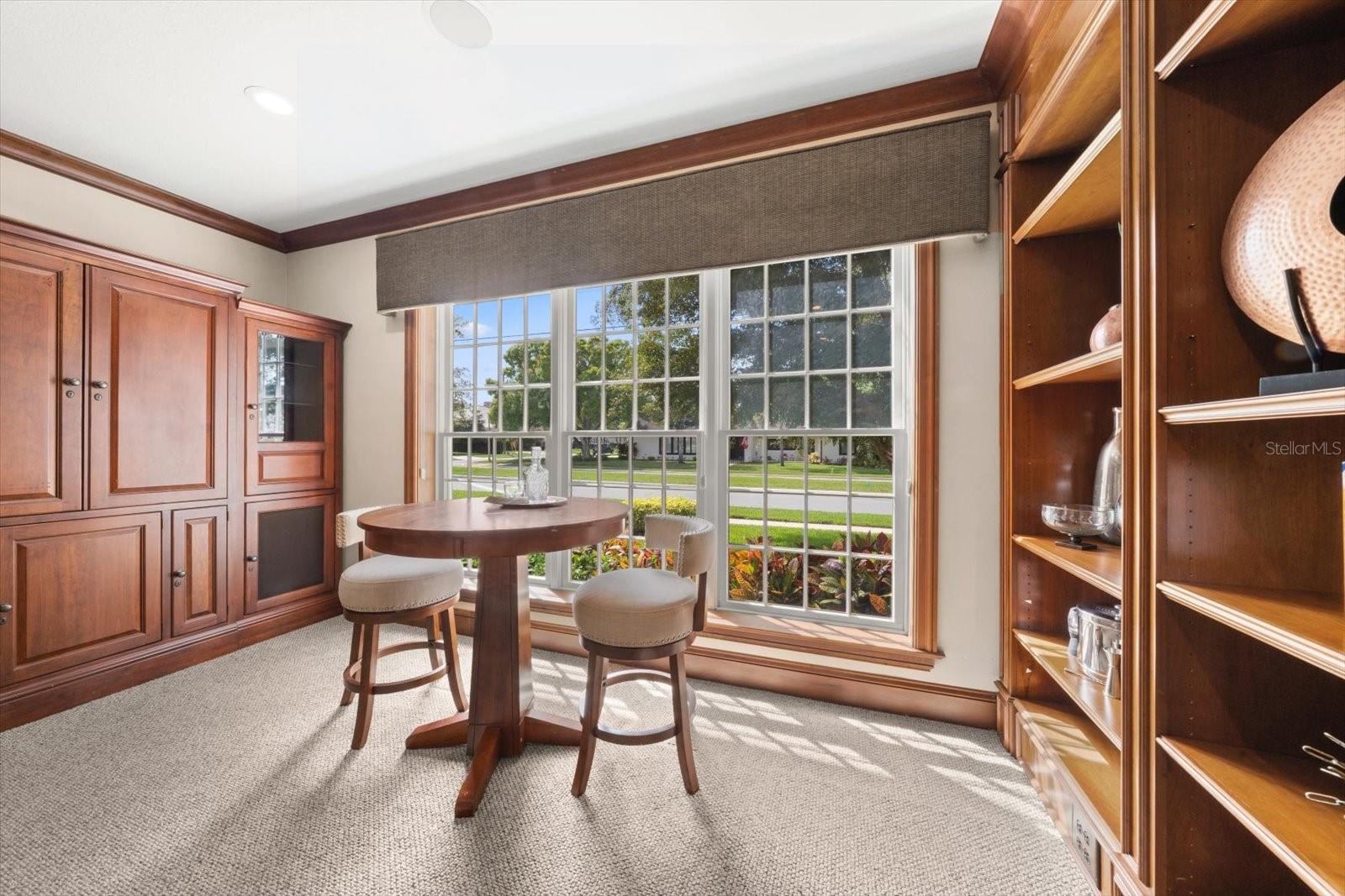 Image 6 of 75 For 1205 Palm View Avenue