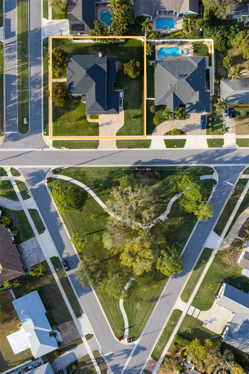 Image 68 of 75 For 1205 Palm View Avenue