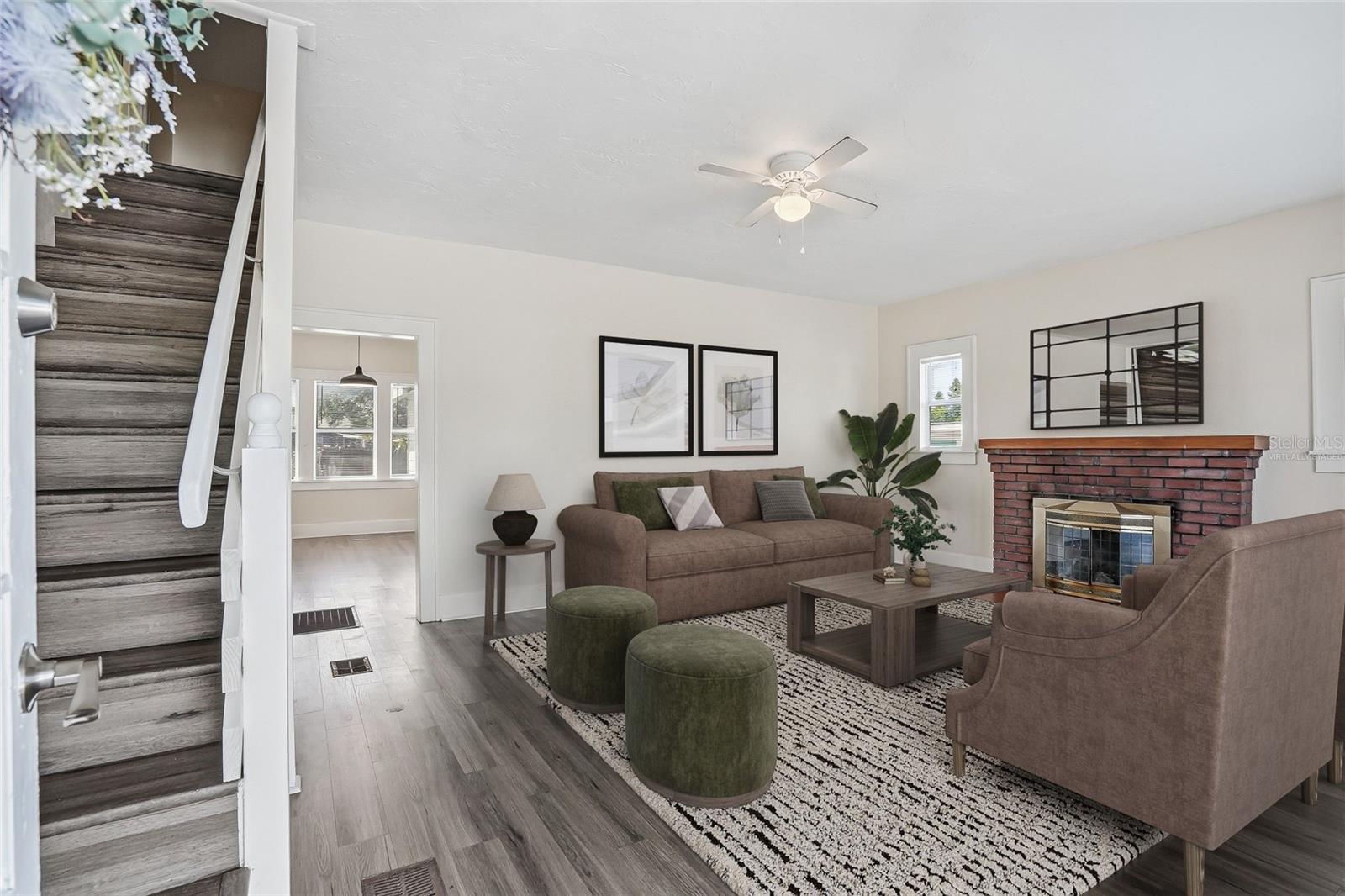 Image 2 of 15 For 4026 4th Avenue S