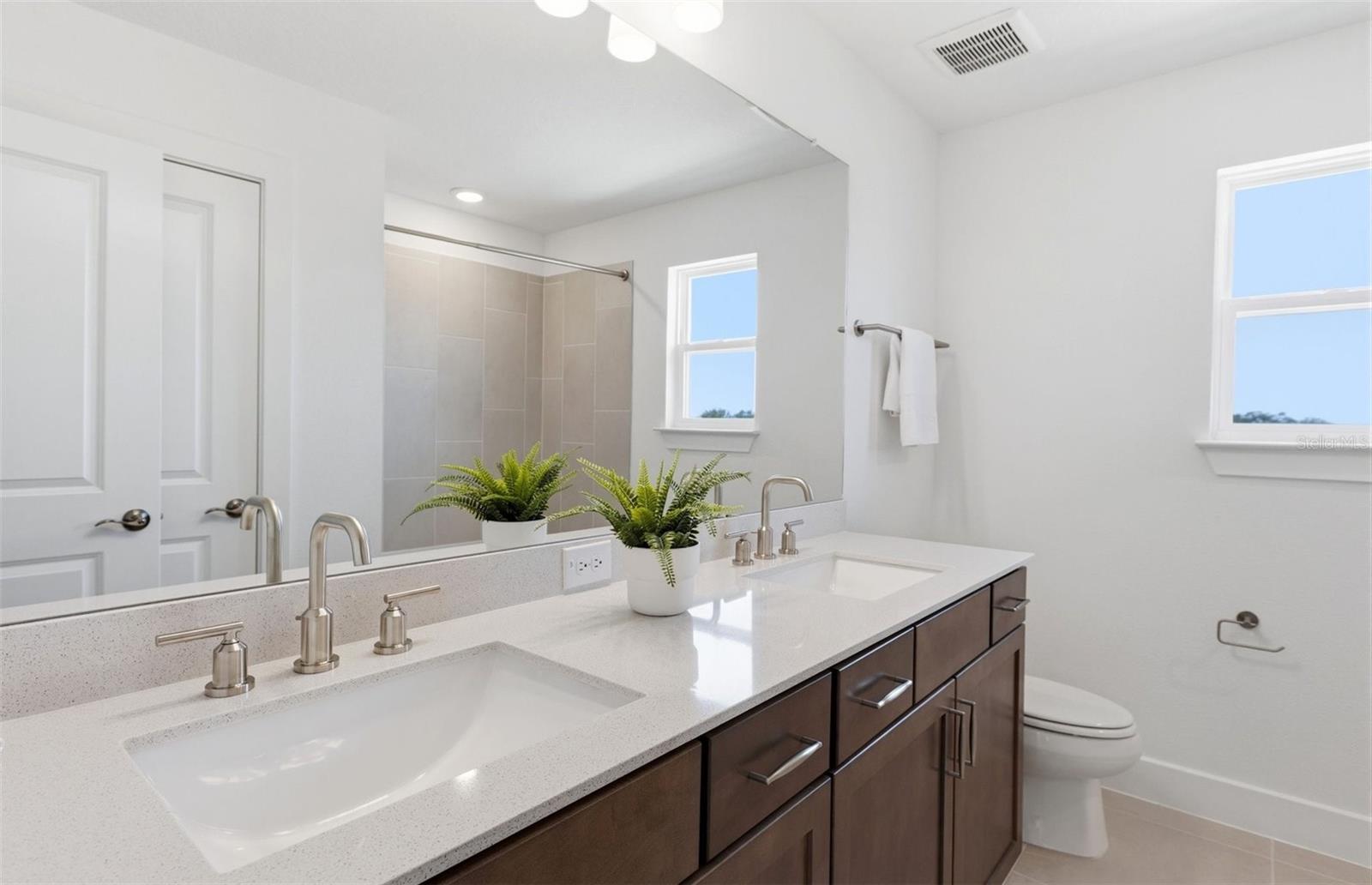 Image 15 of 27 For 37253 Gunnison Drive