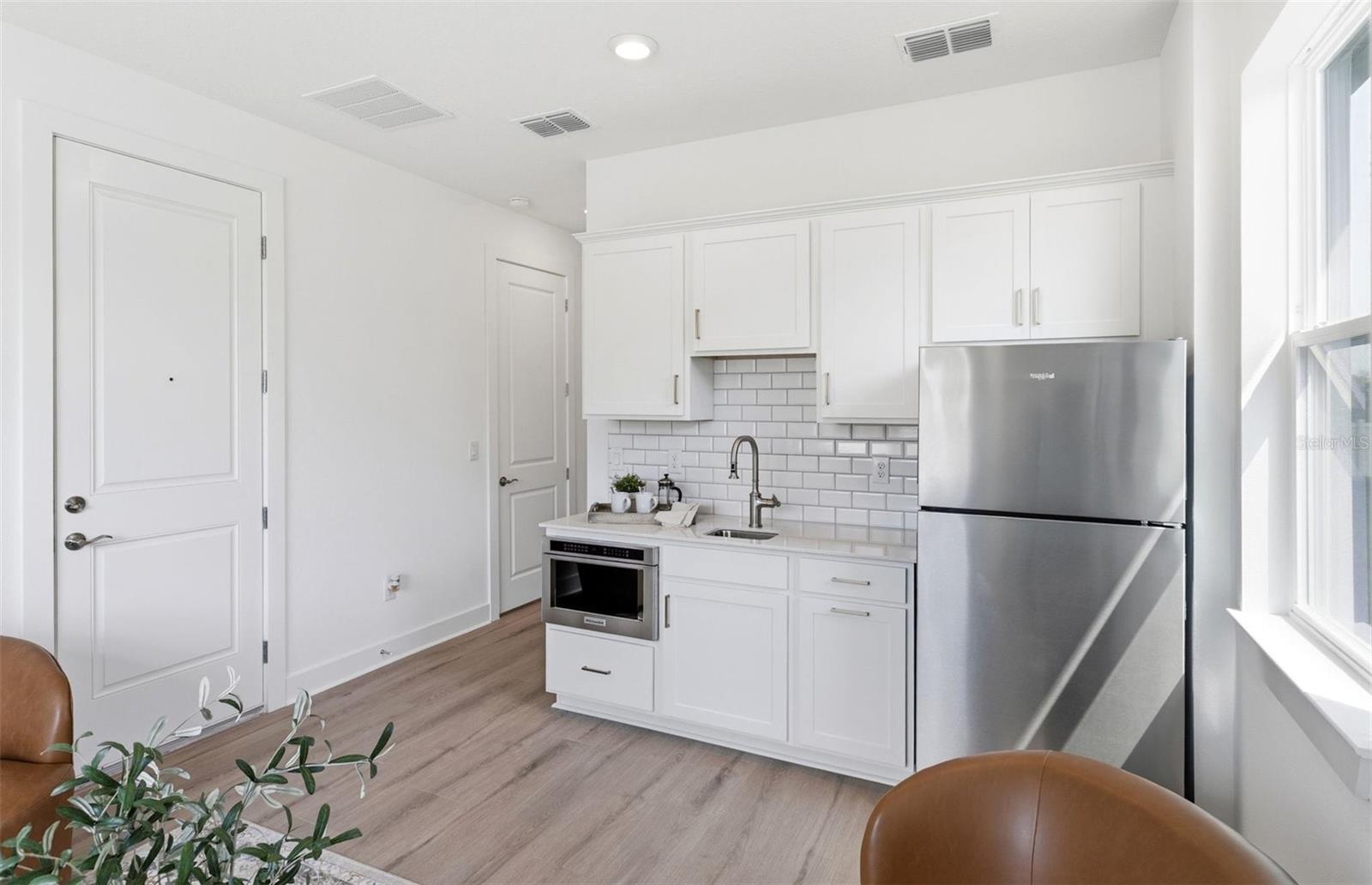 Image 18 of 27 For 37253 Gunnison Drive