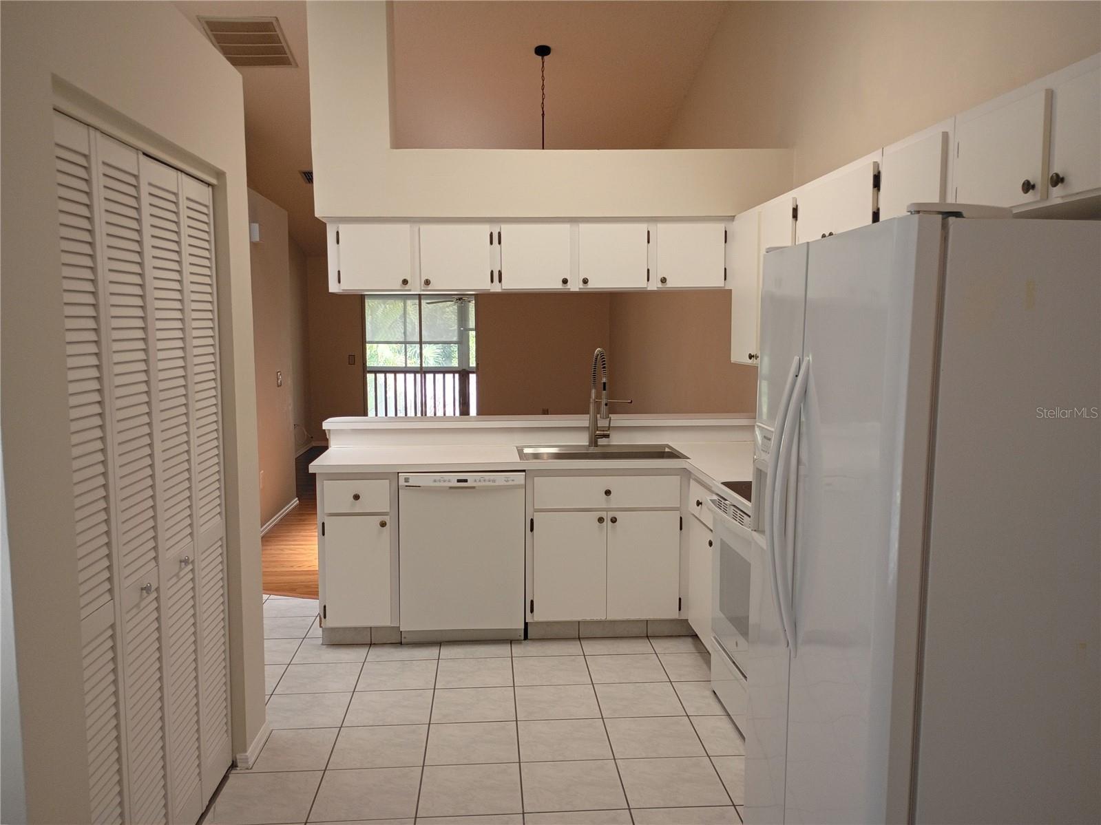 Image 13 of 40 For 39650 Us Highway 19 N 631